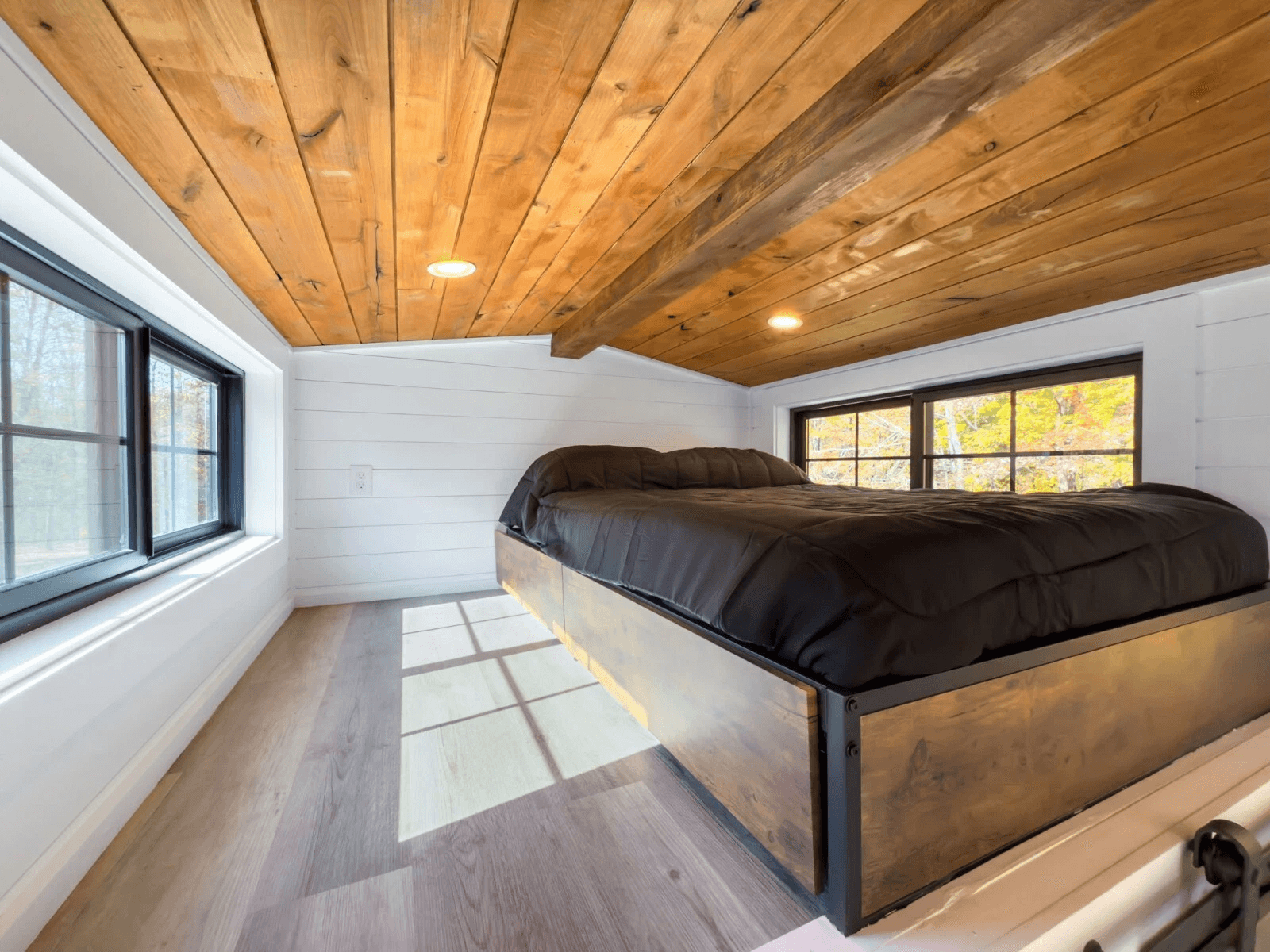 Modern Prefab Tiny Cabin House – 1 Bedroom Portable Modular Home